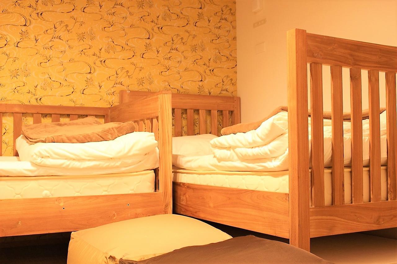 Yadokari Namba Hostel Osaka Exteriör bild