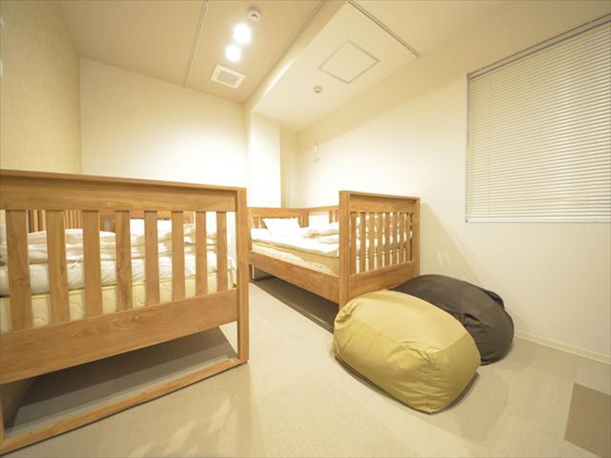 Yadokari Namba Hostel Osaka Exteriör bild