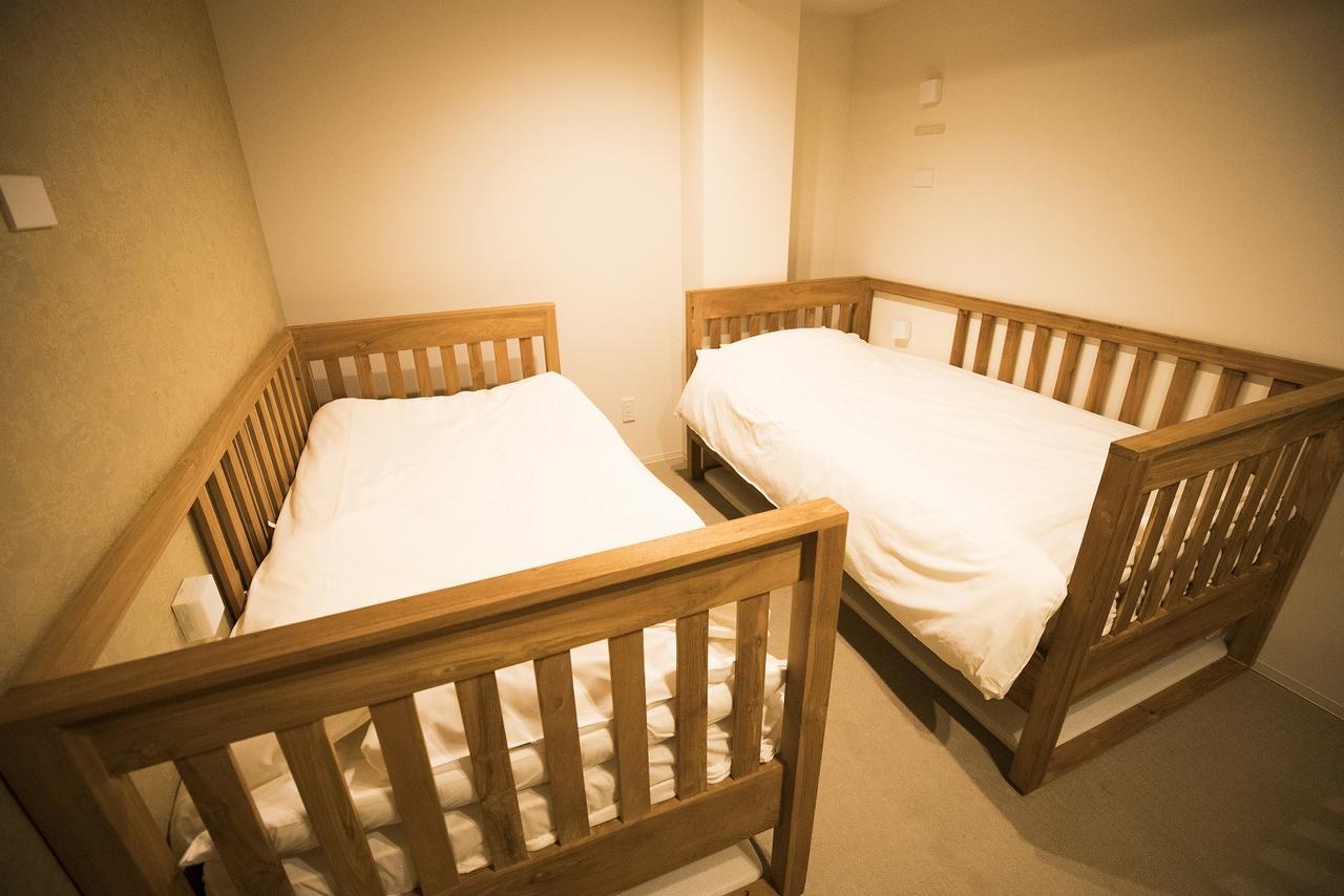 Yadokari Namba Hostel Osaka Exteriör bild