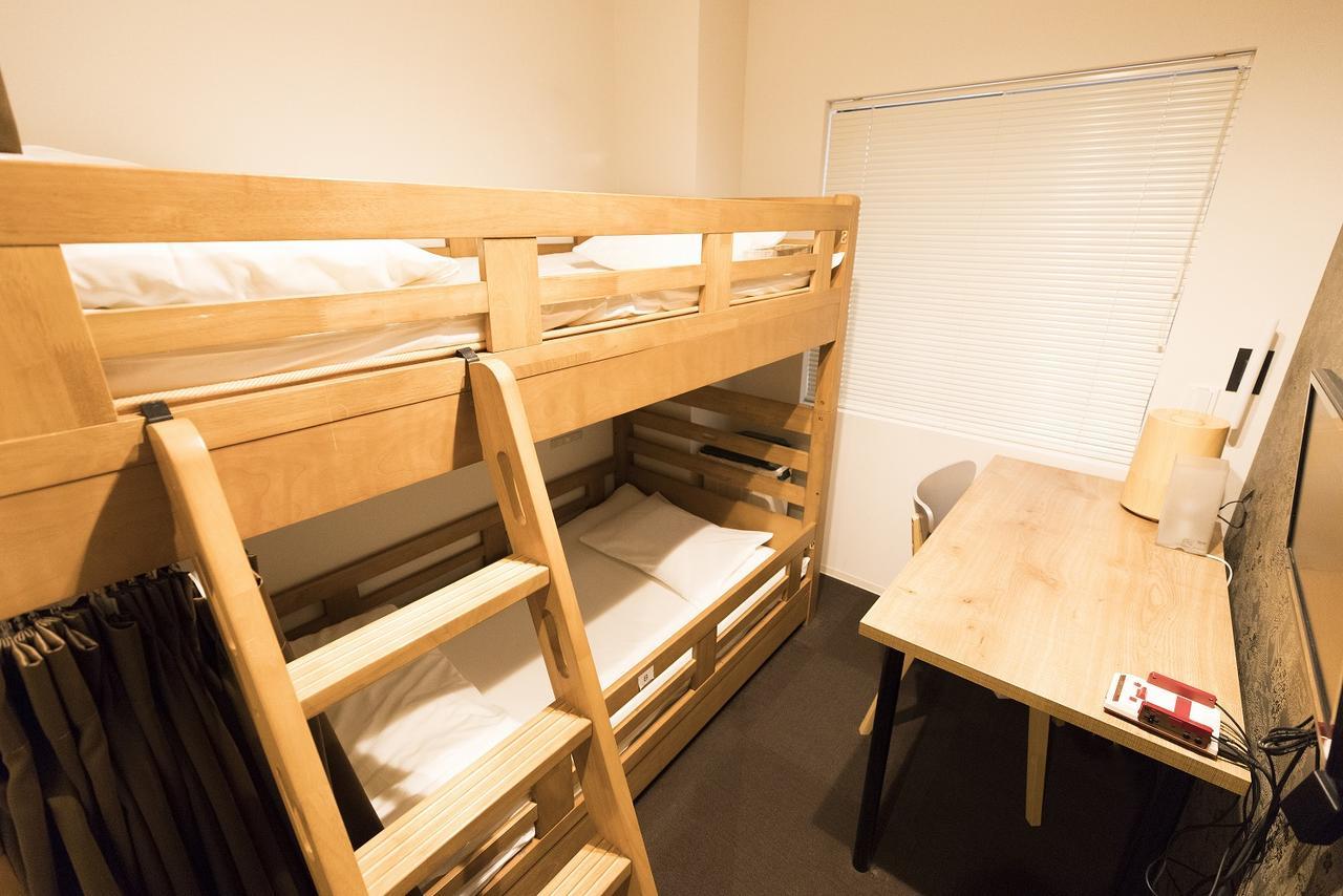 Yadokari Namba Hostel Osaka Exteriör bild